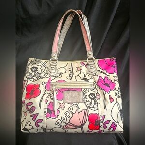 Coach Poppy petal print